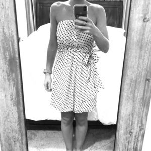 Express black and white summer dress.